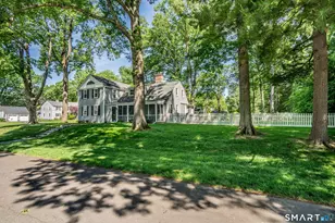 98 Colony Rd, West Hartford, CT 06119 - Photo 35