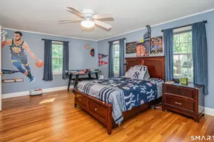98 Colony Rd, West Hartford, CT 06119 - Photo 27