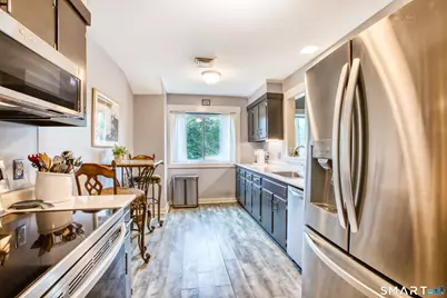 13 Algonquin Lane #B, Stratford, CT 06614 - Photo 5