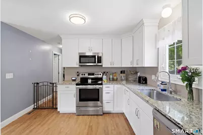71 Smith Street, Putnam, CT 06260 - Photo 25