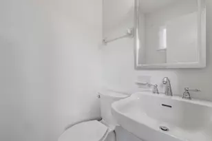 32 Jerimoth Dr, Branford, CT 06405 - Photo 19