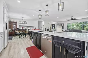 78 North St, Plymouth, CT 06782 - Photo 11