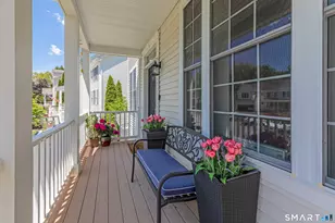 9 Washington Cir, Southbury, CT 06488 - Photo 3