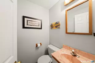 7 Pinecrest Rd, Enfield, CT 06082 - Photo 21