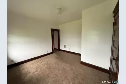 110-112 Pixlee Place #2, Bridgeport, CT 06610 - Photo 21