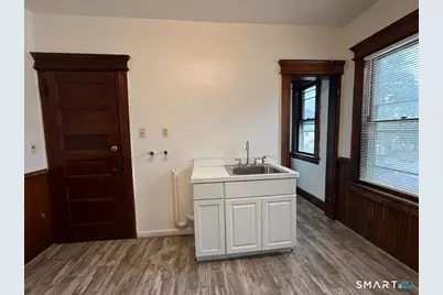 110-112 Pixlee Place #2, Bridgeport, CT 06610 - Photo 9
