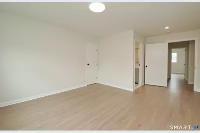 306 Courtland Avenue #2, Stamford, CT 06906 - Photo 5
