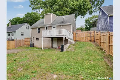 35 Oakleaf Street, Bridgeport, CT 06606 - Photo 29