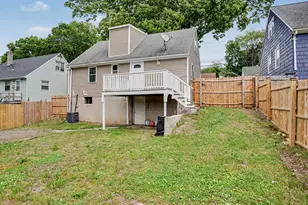 35 Oakleaf St, Bridgeport, CT 06606 - Photo 29
