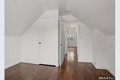 35 Oakleaf Street, Bridgeport, CT 06606 - Photo 25