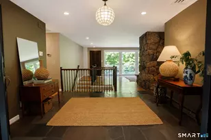 17 Wright Dr, Avon, CT 06001 - Photo 3