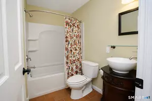17 Wright Dr, Avon, CT 06001 - Photo 21
