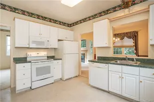 47 Pepper Bush Ln, Newington, CT 06111 - Photo 19