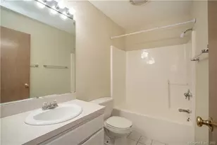 47 Pepper Bush Ln, Newington, CT 06111 - Photo 27
