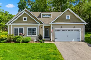 14 Essex Gln Dr, Essex, CT 06426 - Photo 1