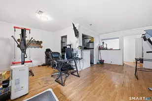 50 Greenhouse Rd, Bridgeport, CT 06606 - Photo 5