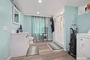 37 Anella Dr, Bethany, CT 06524 - Photo 33