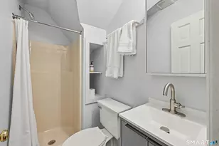 91 Raymond St, Darien, CT 06820 - Photo 23
