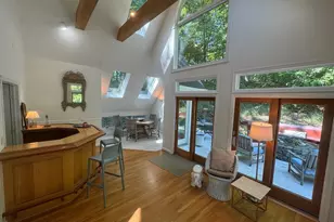 91 Raymond St, Darien, CT 06820 - Photo 11