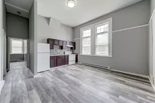 111 Franklin Square, New Britain, CT 06051 - Photo 7