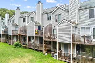 1423 Quinnipiac Ave, New Haven, CT 06513 - Photo 1