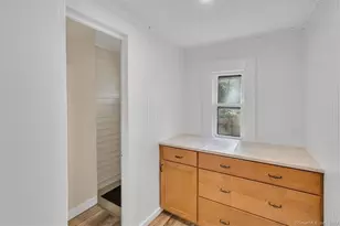56 Winter St, Manchester, CT 06040 - Photo 13