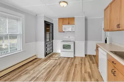 56 Winter Street, Manchester, CT 06040 - Photo 15