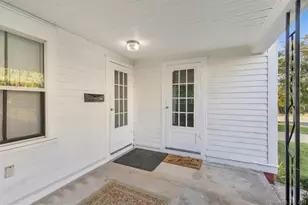 56 Winter St, Manchester, CT 06040 - Photo 3
