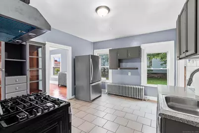 1105 North Main Street #1, Waterbury, CT 06704 - Photo 3