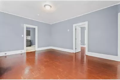 1105 North Main Street #1, Waterbury, CT 06704 - Photo 7