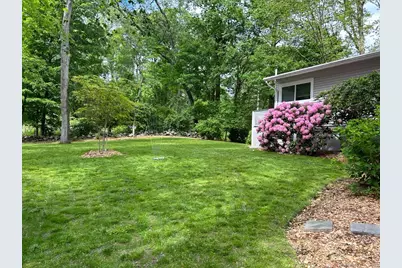 5 Wakerobin Road, Norwalk, CT 06851 - Photo 25