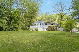 5 Wakerobin Rd, Norwalk, CT 06851 - Photo 27