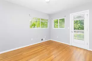 5 Wakerobin Rd, Norwalk, CT 06851 - Photo 15