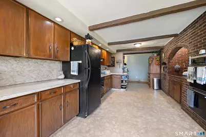 186 Schaffer Road, Bethany, CT 06524 - Photo 7