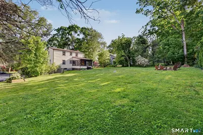 27 Lund Avenue, Stamford, CT 06907 - Photo 37