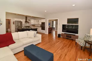 151 Longview Dr, Manchester, CT 06040 - Photo 9