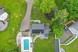 14 Cedrus Ct, Branford, CT 06405 - Photo 37