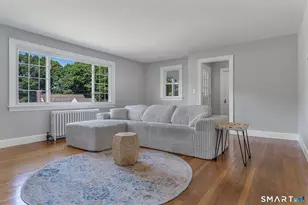 30 Crest St, New London, CT 06320 - Photo 5