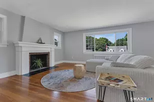 30 Crest St, New London, CT 06320 - Photo 7