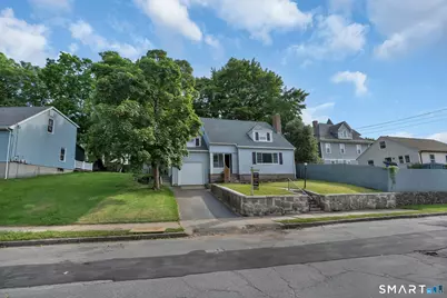 30 Crest Street, New London, CT 06320 - Photo 29