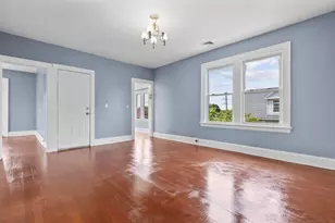 1105 N Main St, Waterbury, CT 06704 - Photo 7