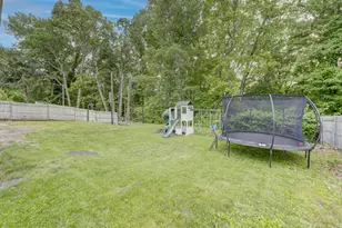 164 Hickory Hill Dr, Waterbury, CT 06708 - Photo 9