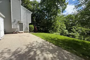 257 Snake Meadow Rd, Plainfield, CT 06354 - Photo 37