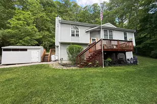 257 Snake Meadow Rd, Plainfield, CT 06354 - Photo 3