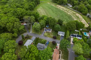 9 Monticello Dr, East Lyme, CT 06333 - Photo 27