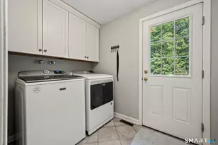 82 Beverly Dr, Avon, CT 06001 - Photo 21