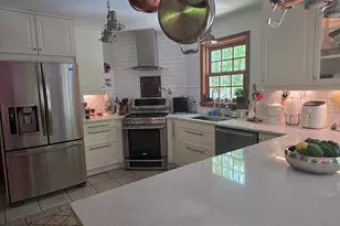 31 Deer Ln, Essex, CT 06442 - Photo 13