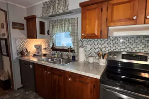24 Stonewood Terrace, Vernon, CT 06066 - Photo 9