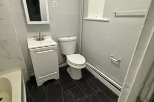 196 Park St, Hartford, CT 06106 - Photo 7