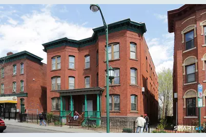 196 Park Street, Hartford, CT 06106 - Photo 1